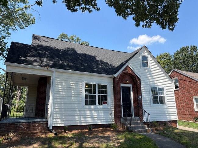 Photo - 2502 Druid Hills Dr NW