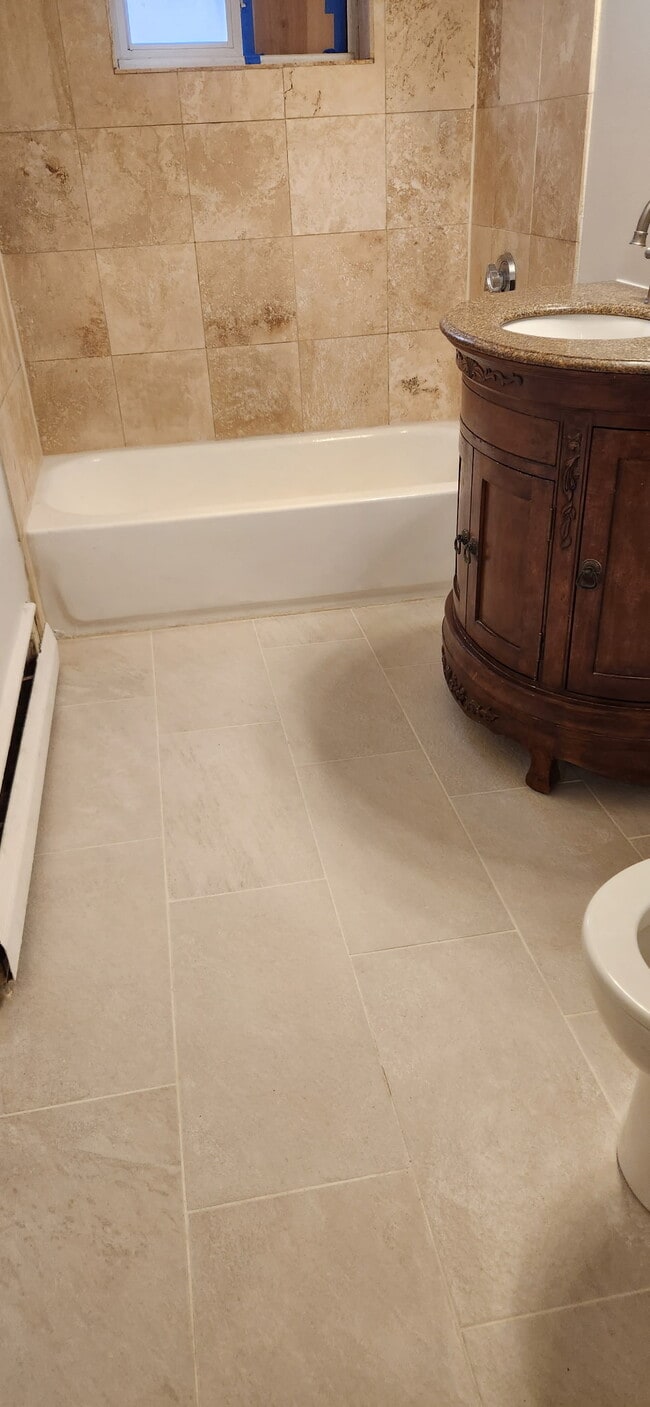 Photo - 63 Selkirk Rd Unit 6