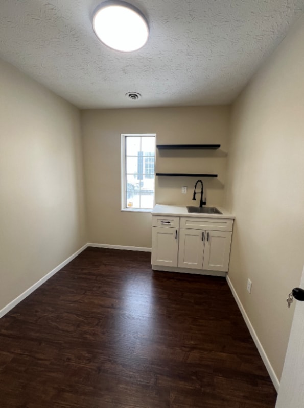 Photo - 508 E Broad St