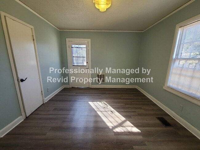 Photo - 1535 Jackson Ave Unit GETTY 1535