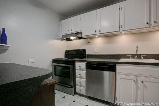 3740 Inverrary Dr Unit 3I