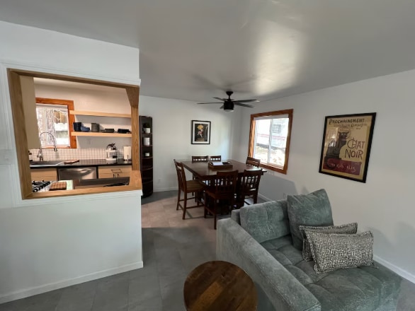 Building Photo - 929 Harold Dr