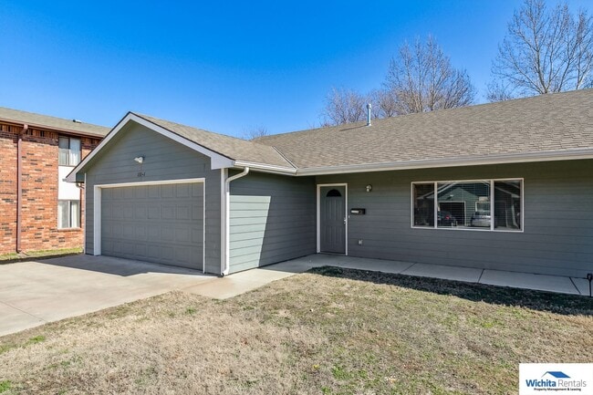 Photo - 3 bedroom 2 bath duplex