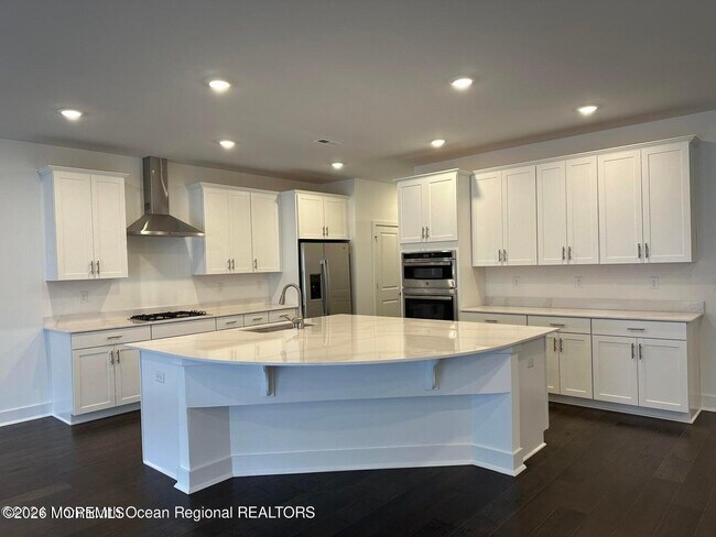 Photo - 903 Navigator Ave