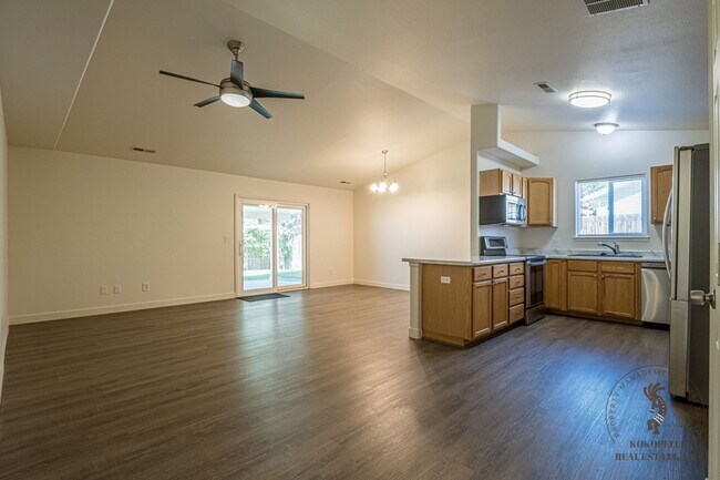 Photo - 2983 Summerbrook Dr