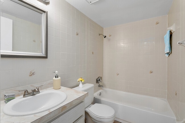 3219 Pershing St Unit 3219