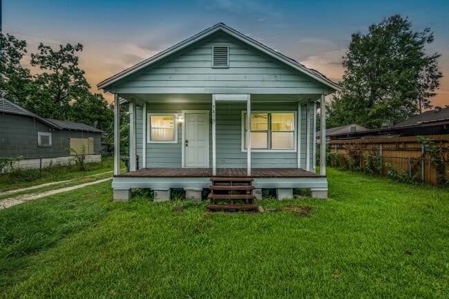 Building Photo - 3419 Elser St Rental