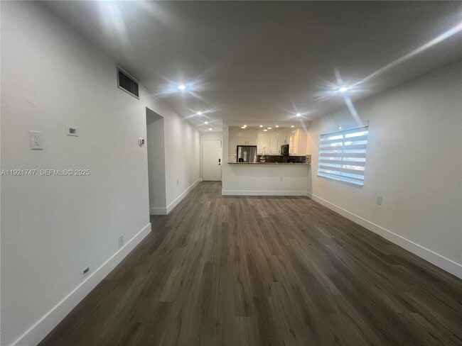 Building Photo - 11227 SW 88th St Unit 205D