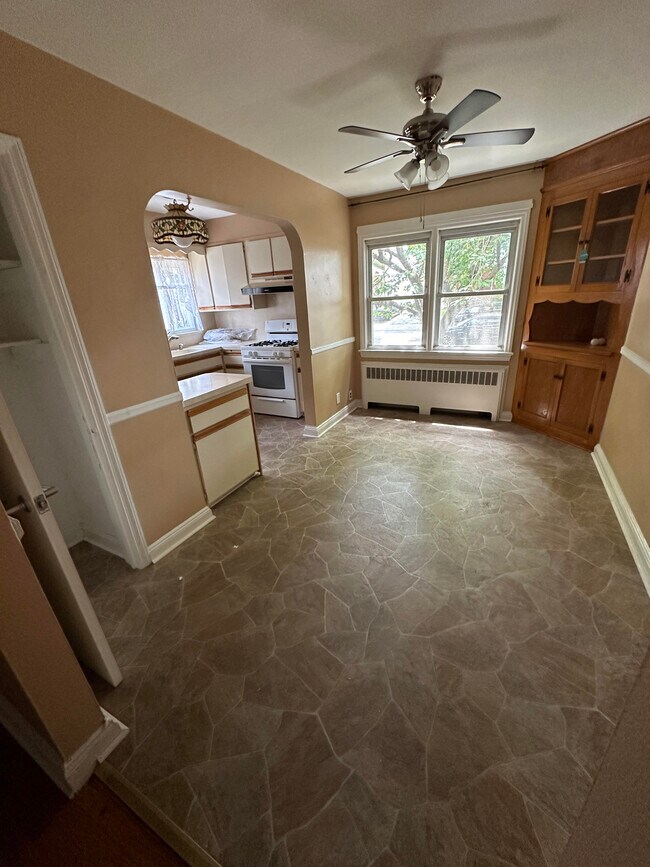 309 Burbank Ave Apartments Unit 309 Burbank Avenue Staten Island, NY