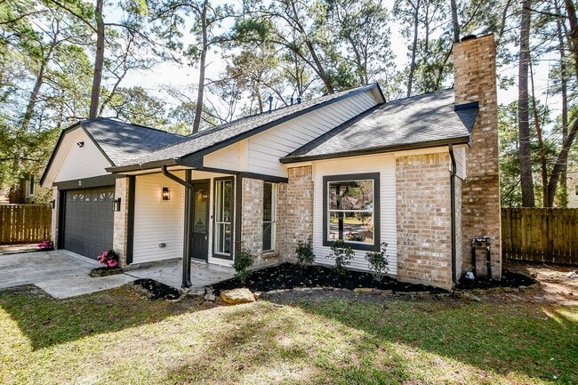 Photo - 21 Edgewood Forest Ct