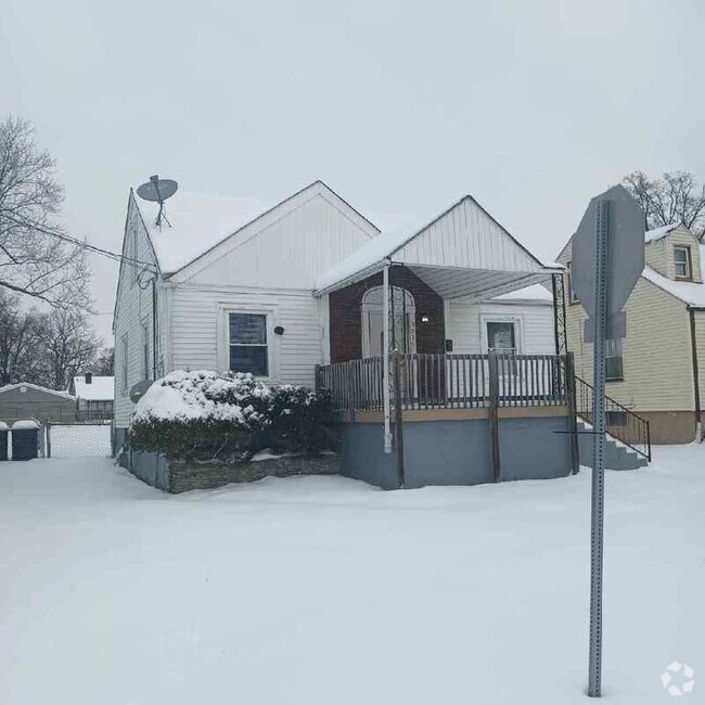 Building Photo - 3819 Wewoka Ave Rental