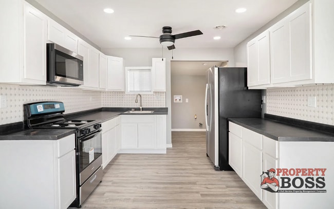 Photo - 4216 W 19th Plaza