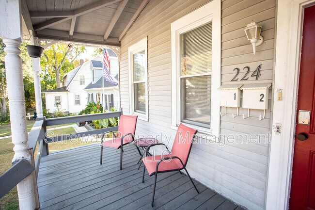 Photo - 224 Rutland Ave Unit 1