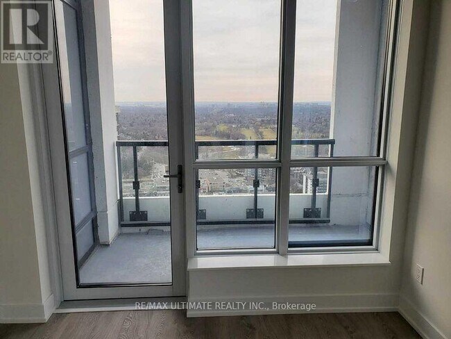 Photo - 5 Mabelle Ave Unit 3535