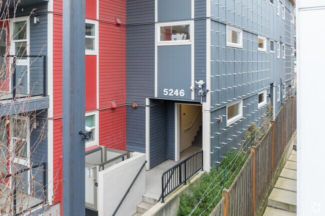 Photo - Glendale Apartments