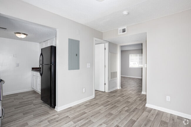 2BR, 1.5BA - 1,050SF - Dining Room