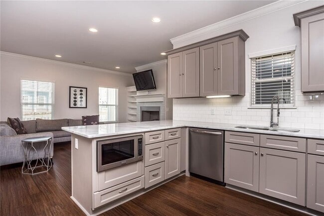 Photo - 6516 W Pleasant Way