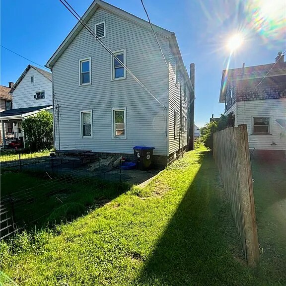 Photo - 647 Spruce Ave Unidad 101