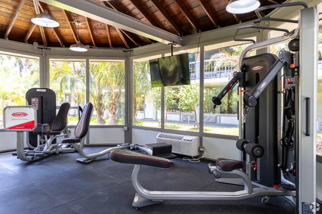 Photo - 5565 W Irlo Bronson Memorial Hwy Unit E182