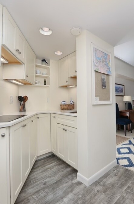 Photo - 120 Beacon St Unit 1A