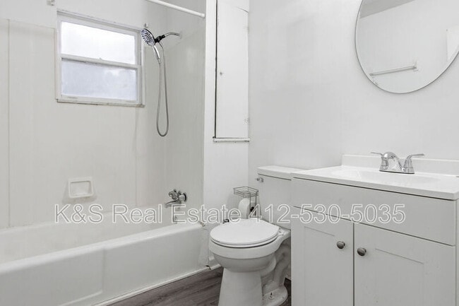 Photo - 9608 Frankstown Rd