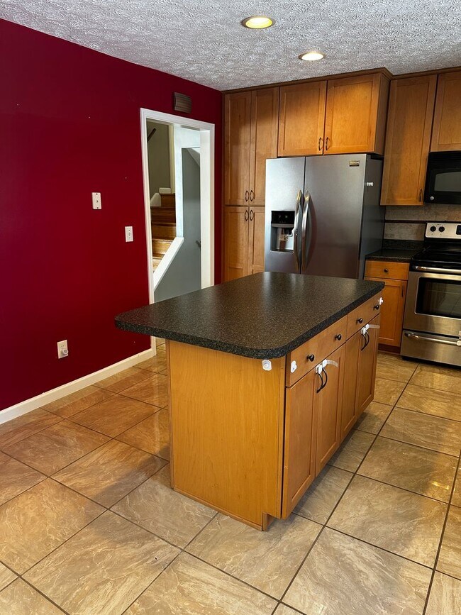 Photo - North Olmsted 3 bedroom 1 1/2 bath home