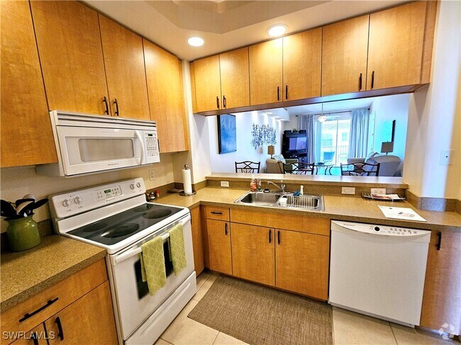 Building Photo - 1109 Van Loon Commons Cir Unit 303 Rental