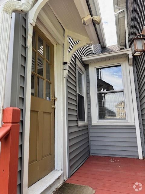 Building Photo - 100 Pitman St Unit R Rental