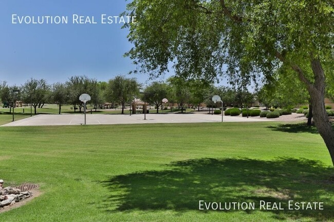 Photo - 3067 E Palmdale Ln