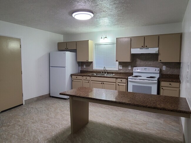 Photo - 16-2067 Silversword Dr Unidad A