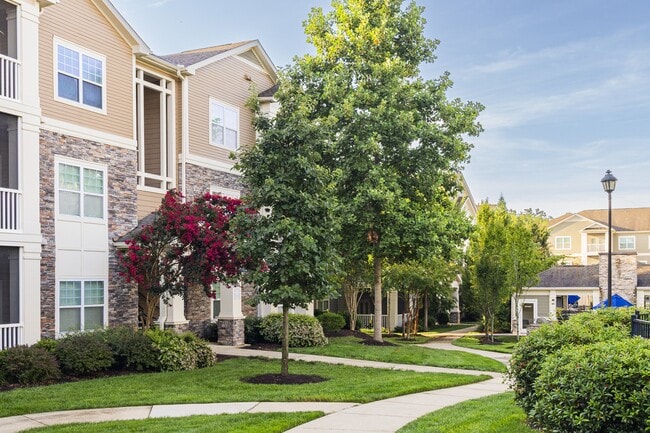 Photo - Oasis at Montclair