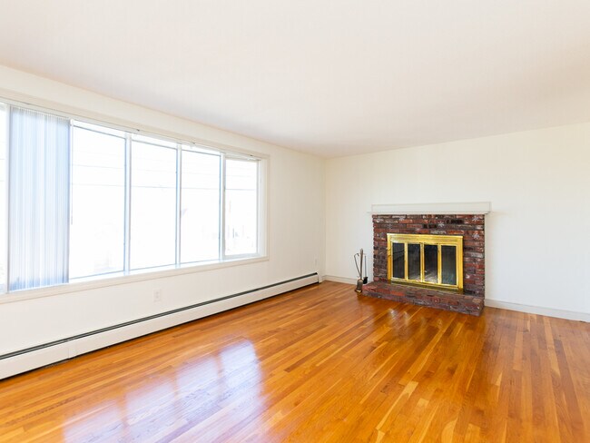 Photo - 194 Glenellen Rd