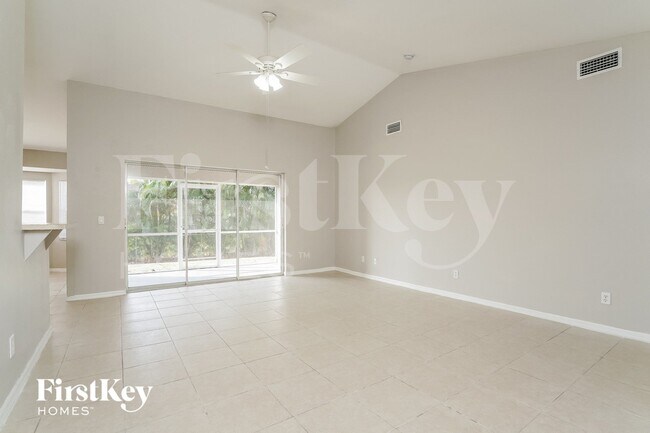 Photo - 8352 Bahamas Rd