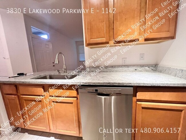Photo - 3830 E Lakewood Pkwy E