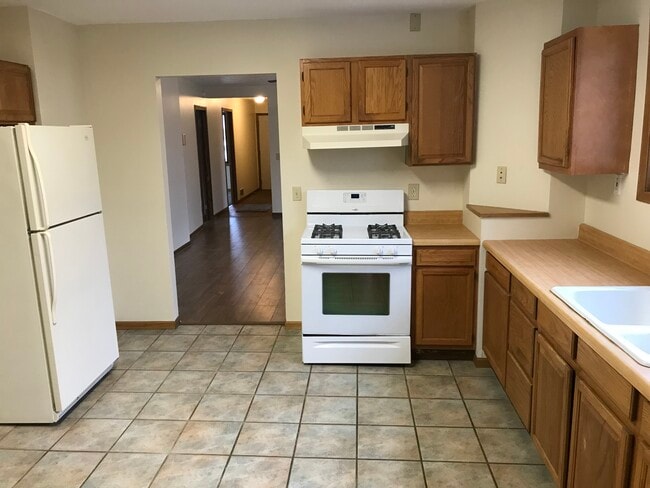 Building Photo - 157 Allegan St Unit #1