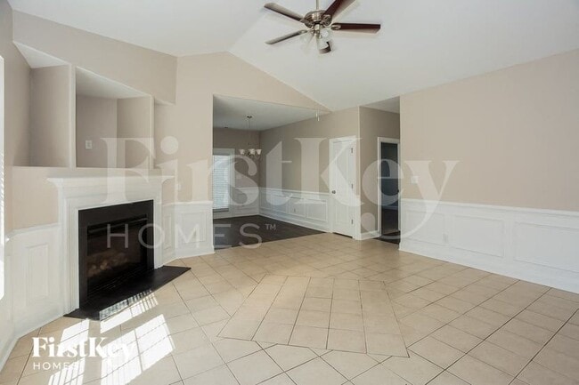 Photo - 1391 Napa St NW