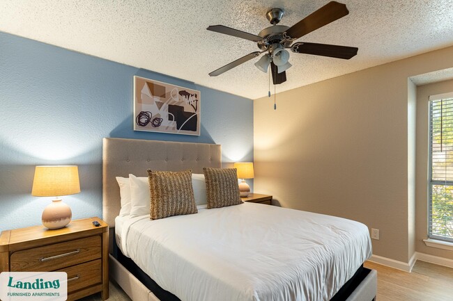 Photo - 711 Brentford Pl Unidad 116