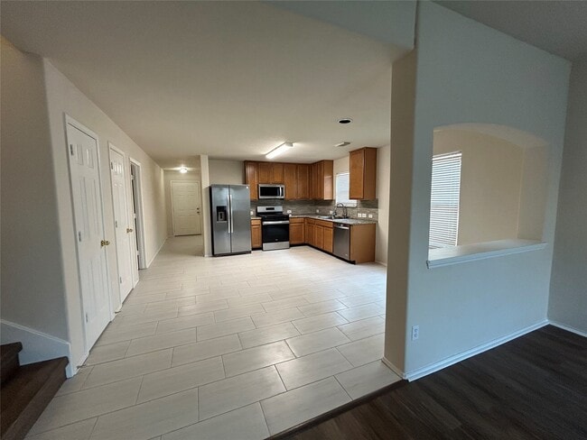 Photo - 707 Kiley Dr