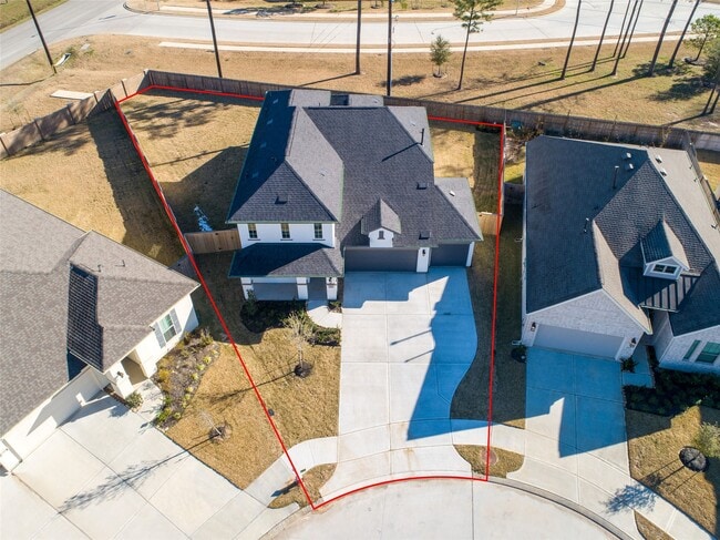 Photo - 1911 Hickory Grv Ln