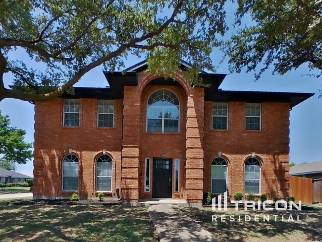 Photo - 8401 Manchester Dr
