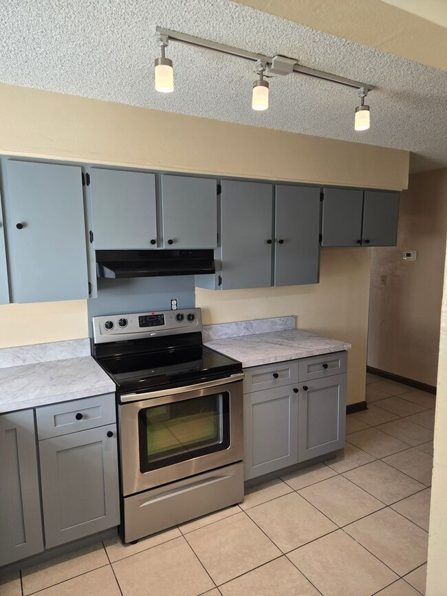 Photo - SPACIOUS 2 BEDROOM 1 BATH DUPLEX LOCATED I...