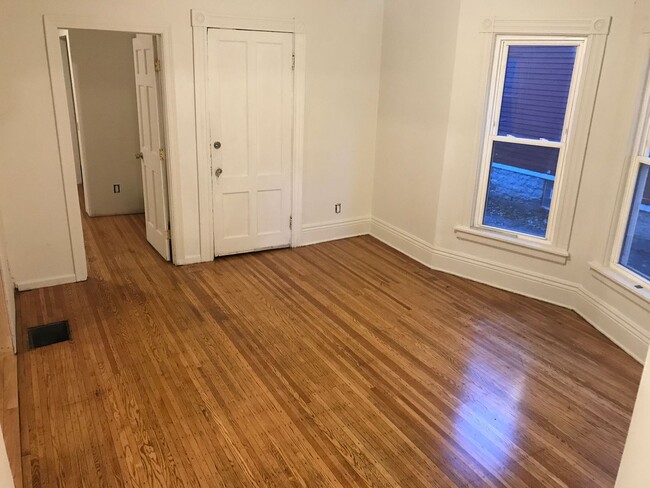 Photo - 88 Asbury St Unidad #1