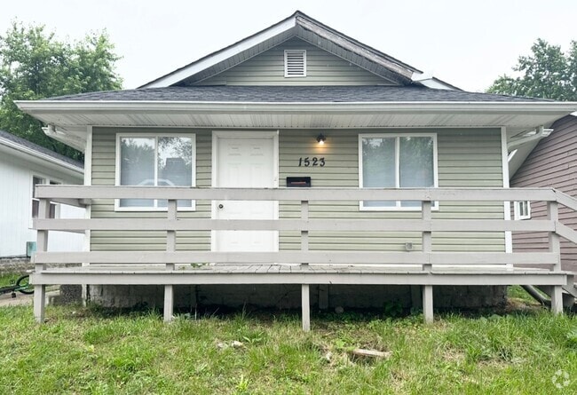 Building Photo - 1523 N Tacoma Ave Rental