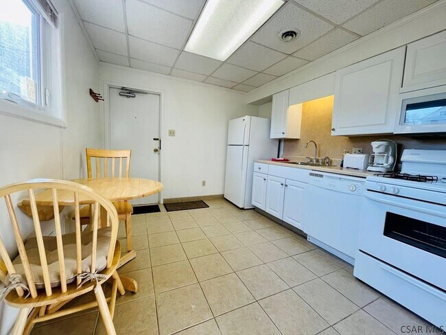 Photo - 907 Old Scalp Ave