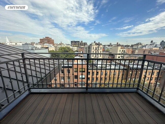 Photo - 50 W 127th St