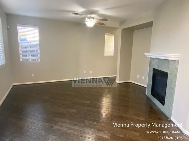 Photo - 131 Candela Cir