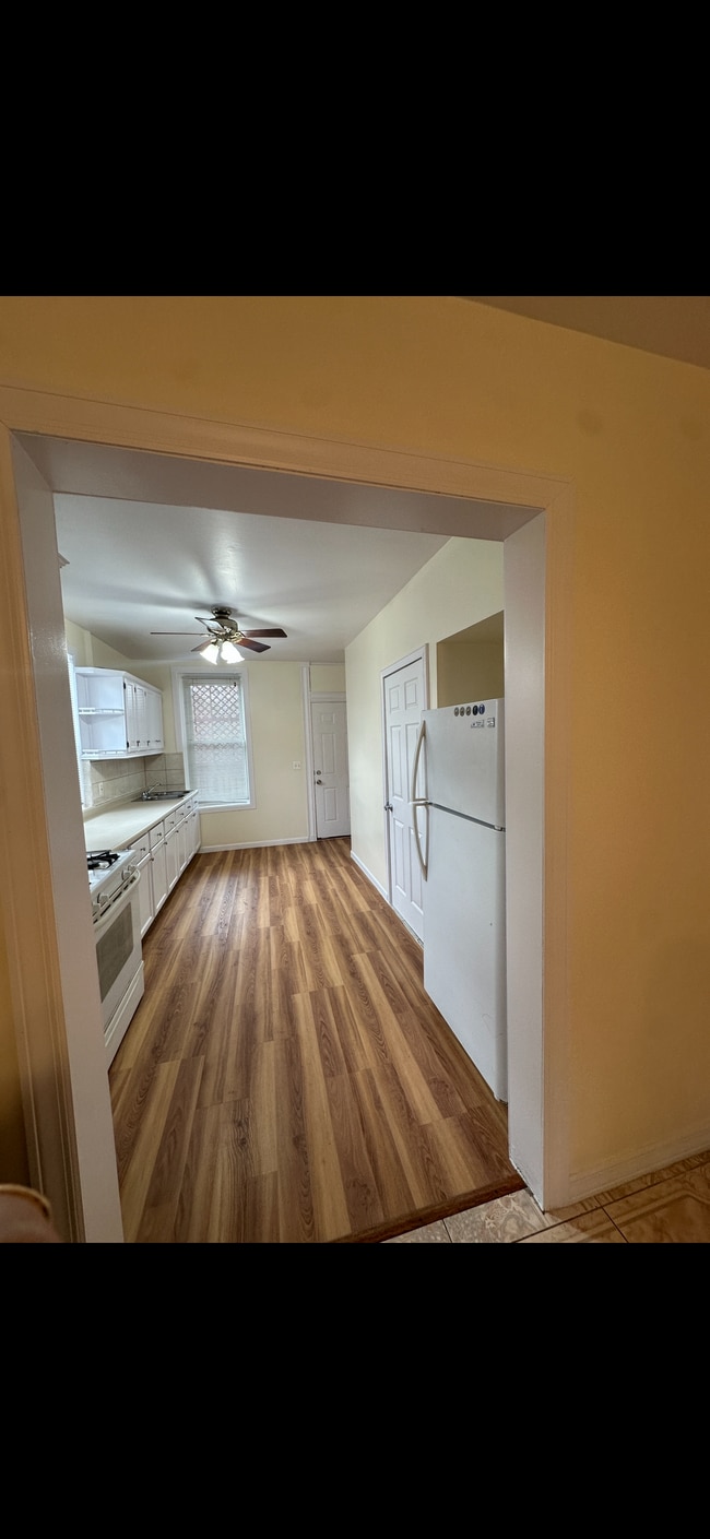 Photo - 2014 S Ashland Ave