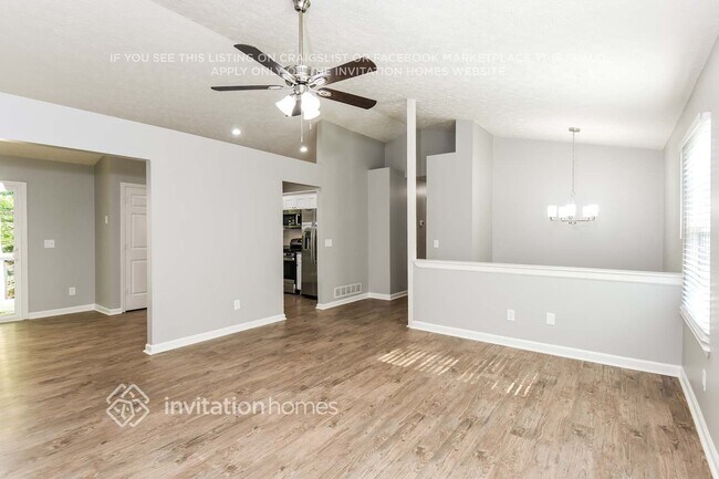 Photo - 900 Barros Cir