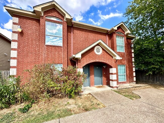 Photo - 1916 S 15th St