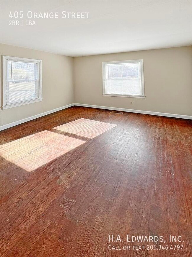 Photo - 405 Orange St